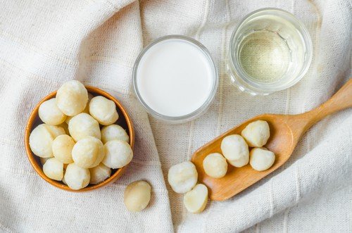 Mách bạn 6 cách làm sữa hạt macca thơm ngon, sánh mịn