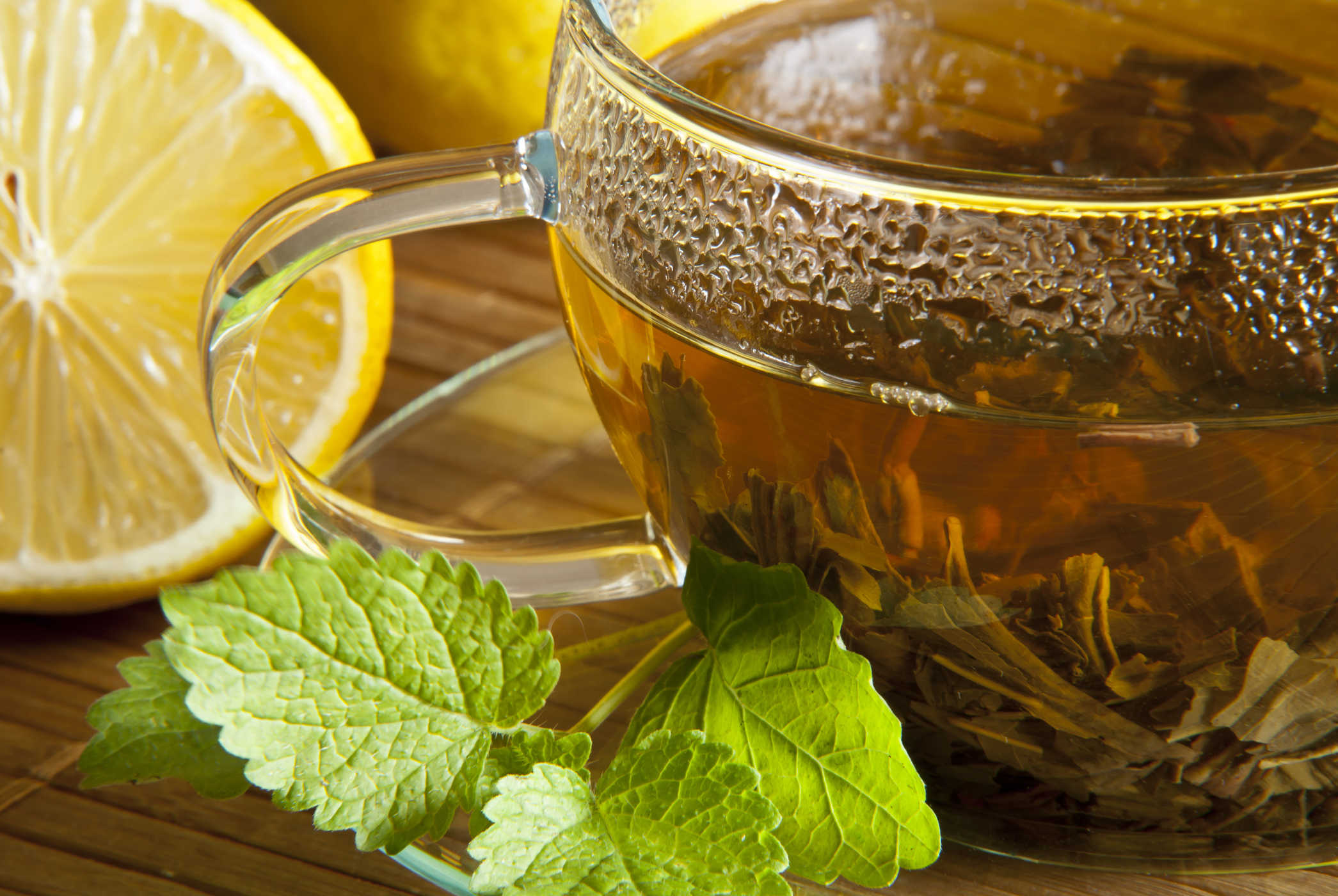 9 lợi ích thần kỳ khi bạn uống trà